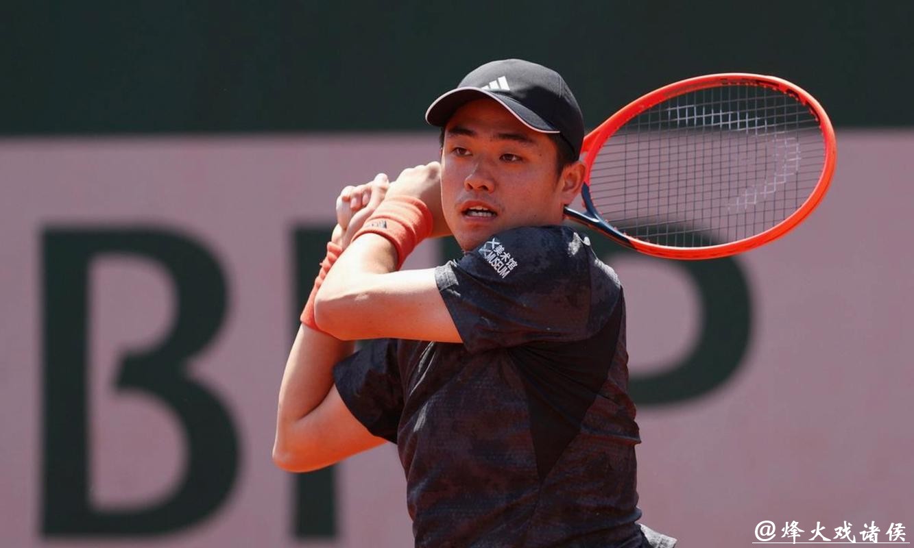 逆境上演逆袭好戏！吴易昺带病连闯四关获正赛首胜，首轮中国军团50%胜率